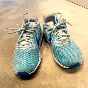 Nike Sneakers Women Size 8